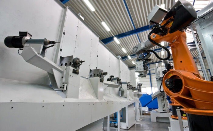 20221213 35 Jahre Erfahrung in der Roboterbearbeitung